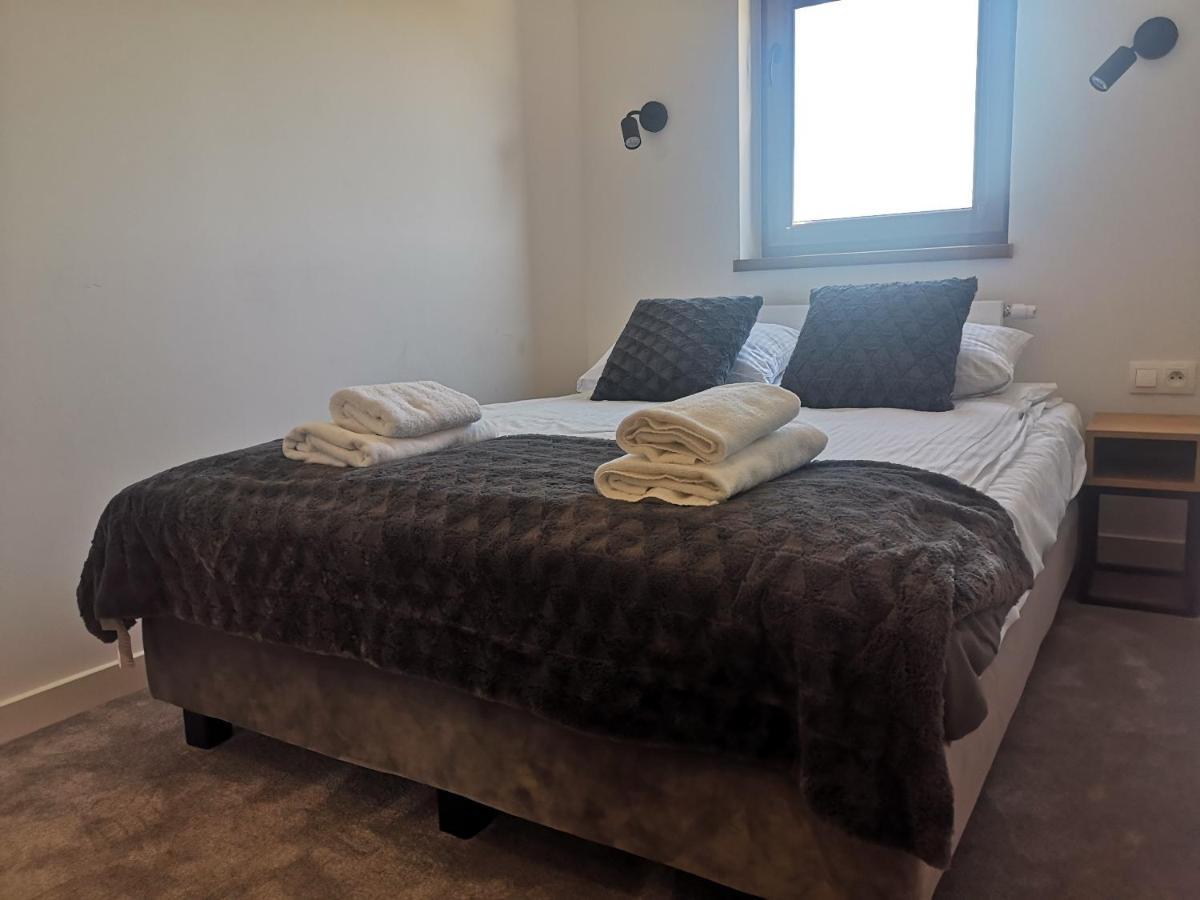 Prywatny Apartament W Hotelu C8 - 365Pam Sarbinowo Extérieur photo